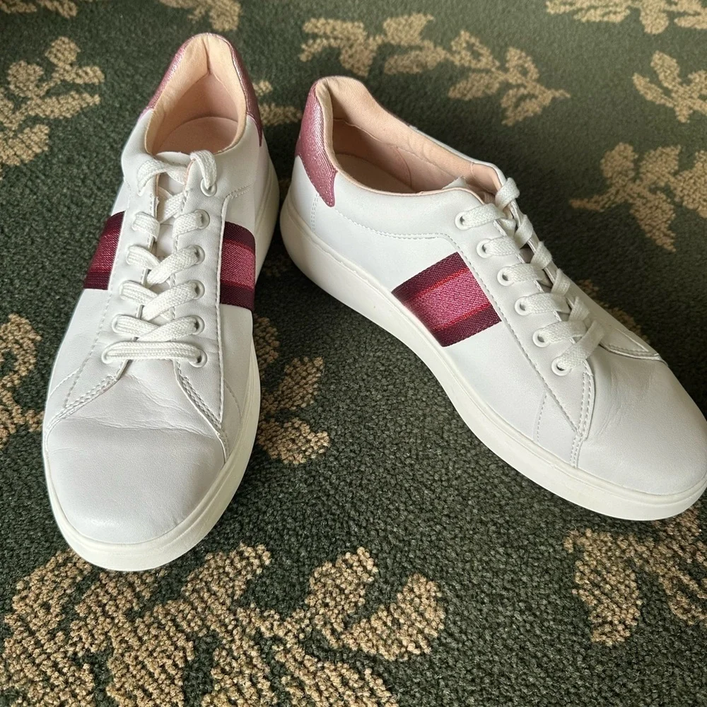 Kate Spade White and Burgundy Women's Sneakers size 10B